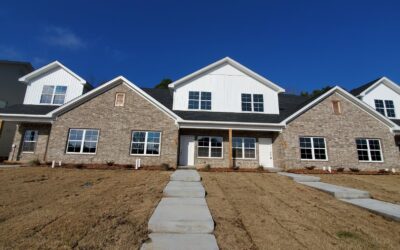 Benton Townhomes in The Woodland Villas